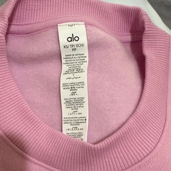 ALO Yoga 🩷 Accolade Crew Neck Pullover Candy Heart Pink XS NWT - Picture 5 of 6